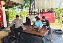 Bhabinkamtibmas Polsek Sarudu Sambang Warga, Ajak Jaga Kamtibmas Dan Wsepada Bencana