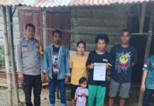 Bhabinkamtibmas Polsek Baras Mediasi Kasus Pemukulan, Kedua Belah Pihak Sepakat Damai Secara Kekeluargaan