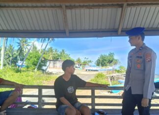 Jaga Laut Tetap Aman, Sat Polairud Polres Pasangkayu Sambangi Warga Pesisir Tanjung Babia