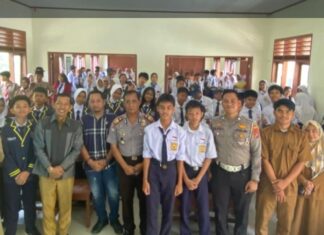 Kasat Binmas Polres Pasangkayu Sosialisasikan Pencegahan Kekerasan Anak dan Pelecehan Seksual di SMPN 1 Pasangkayu
