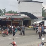 Bhabinkamtibmas Polsek Bambalamotu Melayat ke Rumah Duka, Wujud Kepedulian Polri kepada Masyarakat