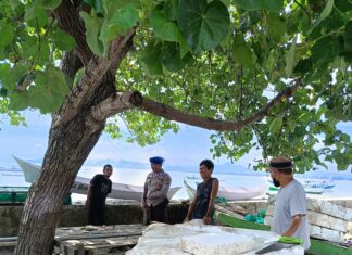 Sat Polairud Polres Pasangkayu Sambangi Nelayan Pesisir Pantai Tanjung, Perkuat Kemitraan dan Harkamtibmas