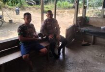Bhabinkamtibmas Polsek Baras Sambangi Warga Desa Towoni, Ajak Masyarakat Jaga Kamtibmas Tetap Kondusif.