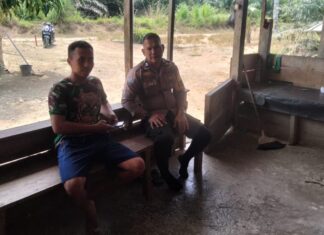 Bhabinkamtibmas Polsek Baras Sambangi Warga Desa Towoni, Ajak Masyarakat Jaga Kamtibmas Tetap Kondusif.