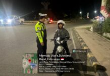 Blue Light Patrol Satlantas Polres Pasangkayu Intensif Digelar, Wujudkan Keamanan dan Ketertiban Lalu Lintas di Malam Hari