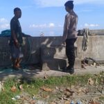 Sat Polairud Polres Pasangkayu Intensifkan Patroli Sambang, Edukasi Masyarakat Pesisir Pantai Tanjung Babia