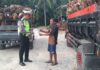 Satlantas Polres Pasangkayu Gencarkan Sosialisasi Keselamatan, Sopir Truk Sawit Diajak Tertib Muatan dan Cegah ODOL