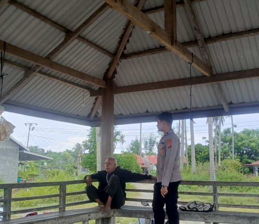 Sat Polairud Polres Pasangkayu Sambangi Warga Pesisir Tanjung Babia, Perkuat Keamanan dan Keselamatan Laut