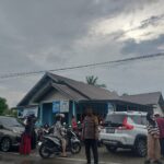 Di Tengah Duka, Kehadiran Bhabinkamtibmas Bikin Haru Keluarga yang Berduka