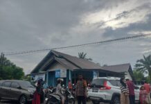 Di Tengah Duka, Kehadiran Bhabinkamtibmas Bikin Haru Keluarga yang Berduka