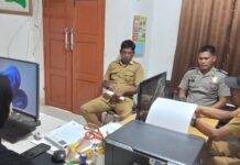 Bhabinkamtibmas Sambangi Kantor Desa Kalola, Ajak Aparat Desa Bersinergi Jaga Kamtibmas di Bambalamotu