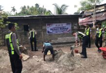 Sat Lantas Polres Pasangkayu Gelar Rehab Rumah Warga dalam Rangka HUT Bhayangkara ke-80