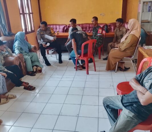 BKTM Polsek Bambalamotu Berhasil Mediasi Perselisihan Warga di Desa Maponu, Wujudkan Situasi Kamtibmas yang Kondusif