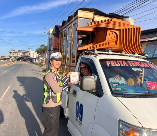 Cegah Truk Overload, Satlantas Polres Pasangkayu Gencarkan Edukasi Keselamatan Berlalu Lintas