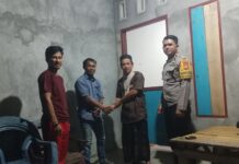 Bhabinkamtibmas polsek bambalamotu Berhasil mediasi Perselisihan terkait sapi ternak yang merusak kebun Warga