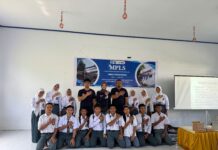 Sat Resnarkoba Polres Pasangkayu Tanamkan Bahaya Narkoba kepada Pelajar SMKN 02 Pasangkayu dalam Kegiatan MPLS 2026