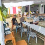 Kapolsek Baras Sambangi Tempat Duka Tokoh Agama di Desa Lilimori, Pererat Silaturahmi dan Jaga Kamtibmas