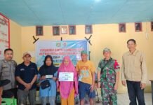 Bhabinkamtibmas Polsek Sarudu Hadiri Penyaluran Blt Dana Desa Di Desa Sipakainga