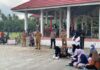 Bhabinkamtibmas Laksanakan Pengamanan Pertandingan HUT RI Ke-81 di Desa Tikke