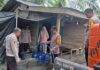 Peduli Warga Terdampak Kemarau, Polsek Sarudu Salurkan Air Bersih ke Permukiman Masyarakat