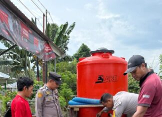Polsek Bambalamotu Peduli, Air Bersih Mengalir untuk Warga Terdampak El Nino
