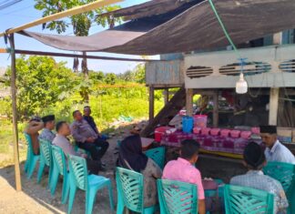 Polsek Pasangkayu Hadiri Acara Aqiqah Dan Khitanan Warga, Pererat Silaturahmi Serta Sampaikan Pesan Kamtibmas