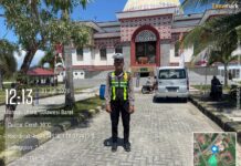Patroli Tempat Ibadah Sholat Jumat, Sat Lantas Polres Pasangkayu Hadir Wujudkan Situasi Aman Dan Kondusif