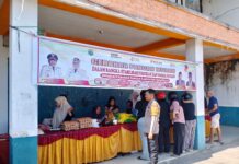 Personel Polsek Pasangkayu Amankan Kegiatan Gerakan Pangan Murah untuk Dukung Stabilitas Harga dan Kebutuhan Masyarakat