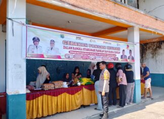 Personel Polsek Pasangkayu Amankan Kegiatan Gerakan Pangan Murah untuk Dukung Stabilitas Harga dan Kebutuhan Masyarakat