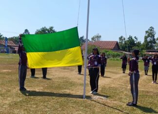 Bhabinkamtibmas Polsek Pasangkayu Latih dan Dampingi Paskibra Kecamatan Tikke Raya Jelang HUT RI ke-81