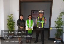 Satlantas Polres Pasangkayu Laksanakan Patroli Gereja, Ciptakan Rasa Aman Saat Ibadah Minggu