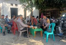 Kapolsek Bambalamotu Koordinasi Pengawasan Ketertiban Pasar Tradisional