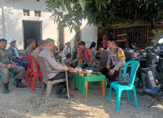 Kapolsek Bambalamotu Koordinasi Pengawasan Ketertiban Pasar Tradisional