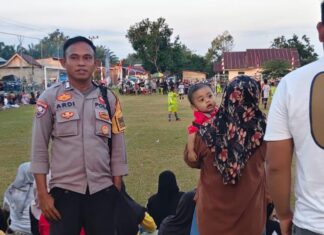 Bhabinkamtibmas Polsek Pasangkayu Pantau dan Amankan Pertandingan Olahraga HUT RI ke-81 di Desa Tikke