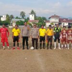 Polsek Bambalamotu Amankan Pertandingan HUT RI ke-81 di Lapangan Persijo Sarjo