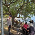 Sat Polairud Polres Pasangkayu Bangun Sinergi dan Kepedulian Lingkungan Bersama Masyarakat Pesisir