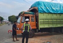Polantas Karib Rangkul Sopir Angkutan Barang, Bangun Keselamatan Berlalu Lintas di Pasangkayu