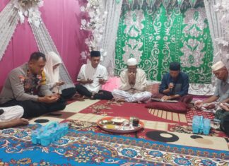 Kapolsek Bambalamotu Hadiri Syukuran Warga, Perkuat Silaturahmi dan Kamtibmas di Randomayang