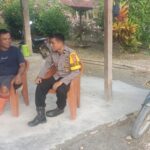 Bhabinkamtibmas Polsek Baras Sambangi Warga, Perkuat Sinergitas Jaga Kamtibmas di Desa Bajawali