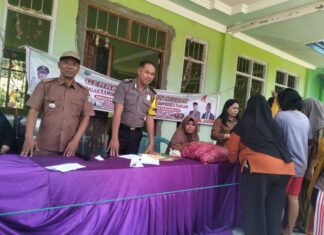 Gerakan Pangan Murah di Desa Karave, Polsek Baras Hadir Jaga Keamanan dan Ketertiban