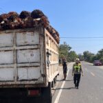 Sat Lantas Polres Pasangkayu Tindak Kendaraan Overload di Jalur Trans Sulawesi