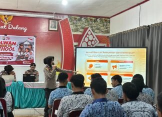 Polwan Polres Pasangkayu Goes To School, Tanamkan Semangat Disiplin dan Cinta Tanah Air di Kalangan Pelajar