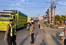 Commander Wish, Sat Lantas Polres Pasangkayu Gelar Pengamanan Pagi untuk Ciptakan Kamseltibcarlantas