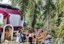 Yanmas Polsek Sarudu Hadiri Pesta Pernikahan Warga, Wujud Kehadiran Polri di Tengah Masyarakat