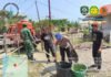 Polri, Tni Dan Bpbd Salurkan 1.200 Liter Air Bersih Untuk Warga Terdampak Kemarau Di Pasangkayu