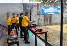 Asah Kemampuan dan Kedisiplinan, Kapolres Pasangkayu Pimpin Latihan Menembak