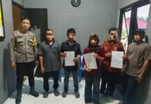 Bhabinkamtibmas Polsek Baras Mediasi Dugaan KDRT, Pasangan Suami Istri Sepakat Berdamai