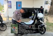 Unit Regident Samsat Sat Lantas Polres Pasangkayu Hadir Berikan Pelayanan Administrasi Kendaraan kepada Masyarakat