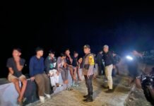 Cegah Gangguan Kamtibmas, Kapolsek Sarudu Pimpin Cipta Kondisi Malam Minggu