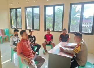 Bhabinkamtibmas Polsek Pasangkayu Mediasi Kasus Pencurian